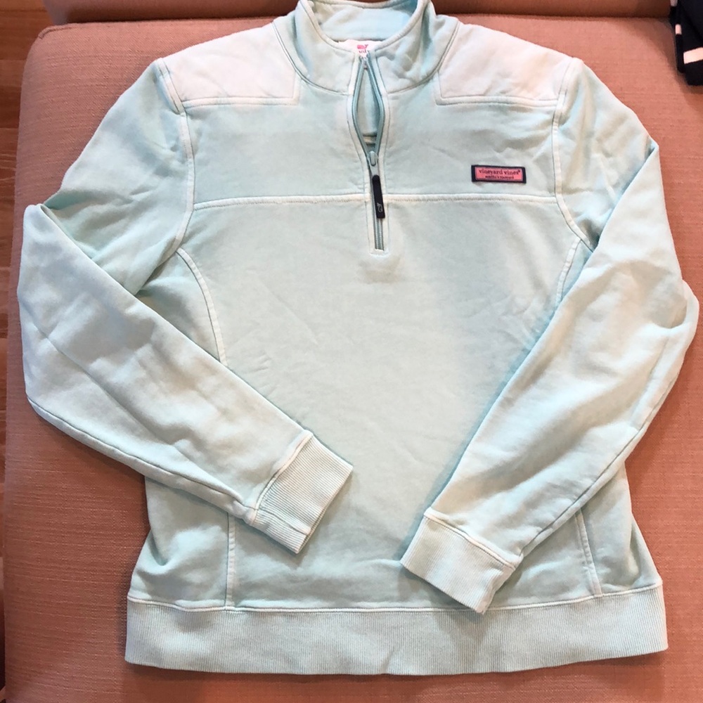 Vineyard Vines quarter zip size small
